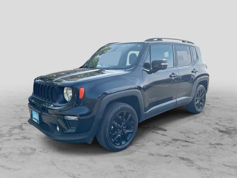 Certified 2022 Jeep Renegade Altitude w/ Convenience Group AWD/4WD image 1