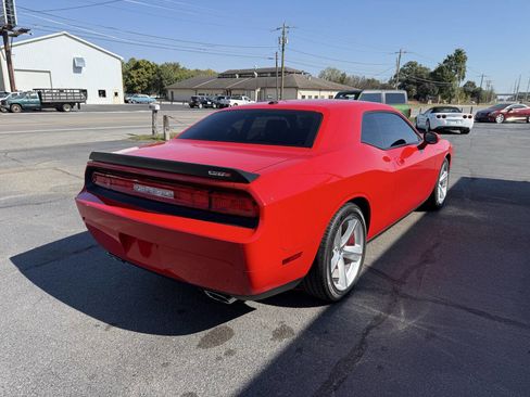 Used 2009 Dodge Challenger SRT8 w/ SRT Option Group II image 12