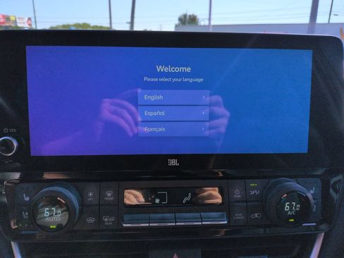 Used 2024 Toyota Grand Highlander AWD Hybrid image 19