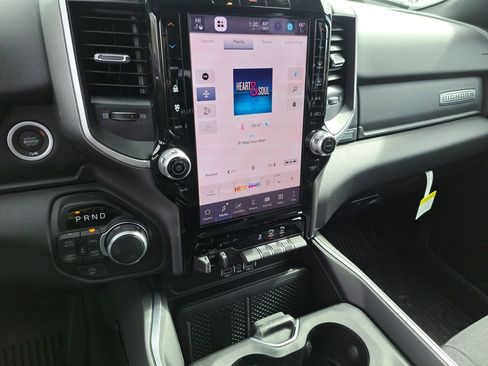 New 2026 RAM 1500 4x4 Crew Cab image 9