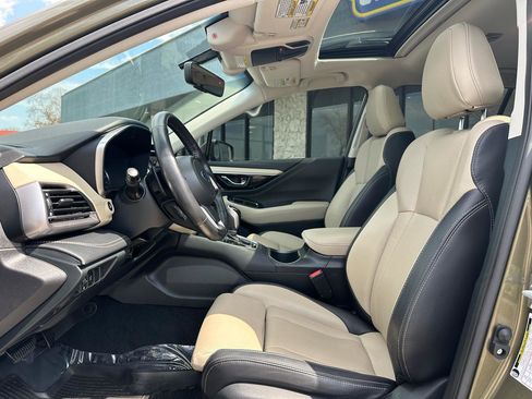 Used 2022 Subaru Outback Limited image 2