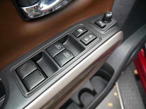 Used 2023 Nissan Titan Platinum Reserve w/ Moonroof Package image 19