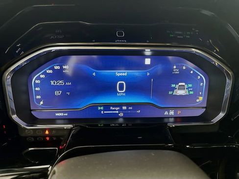 Used 2022 Chevrolet Silverado 1500 LT Trail Boss w/ Protection Package image 13