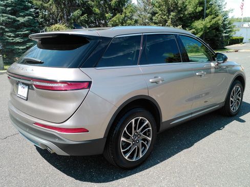 Used 2020 Lincoln Corsair AWD w/ Equipment Group 101A image 6