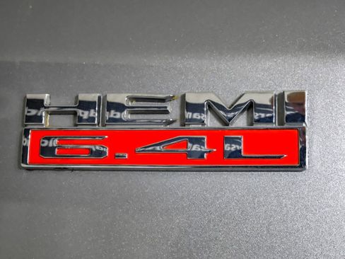 Used 2022 RAM 2500 Tradesman w/ Chrome Appearance Group image 43