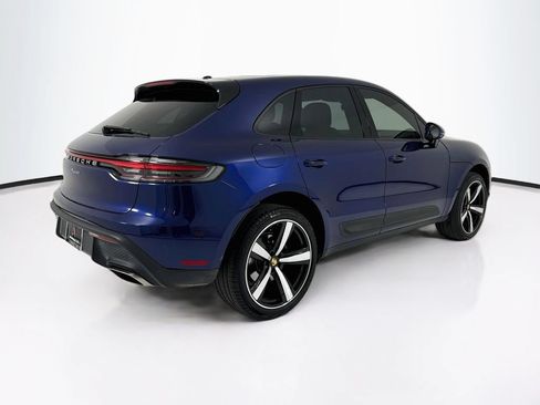 Certified 2025 Porsche Macan AWD/4WD image 7
