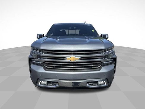 Used 2020 Chevrolet Silverado 1500 High Country w/ Z71 Off-Road Package AWD/4WD image 2