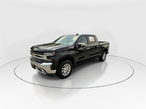 Used 2021 Chevrolet Silverado 1500 LTZ w/ LTZ Premium Package AWD/4WD image 4