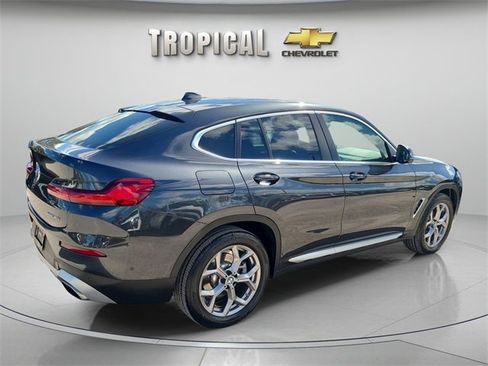 Used 2023 BMW X4 xDrive30i image 5