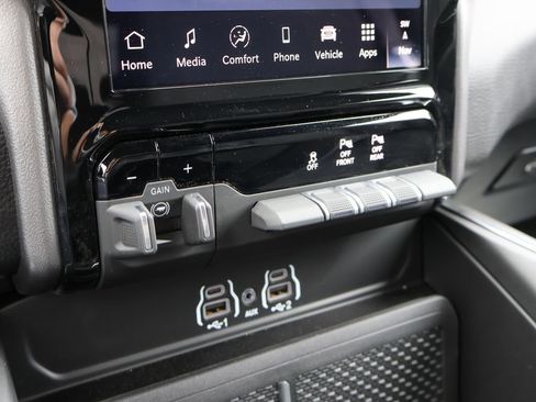 New 2026 RAM 1500 Big Horn AWD/4WD image 37