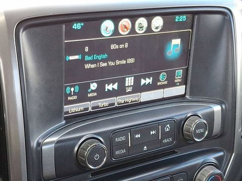 Used 2019 Chevrolet Silverado 1500 LT image 19