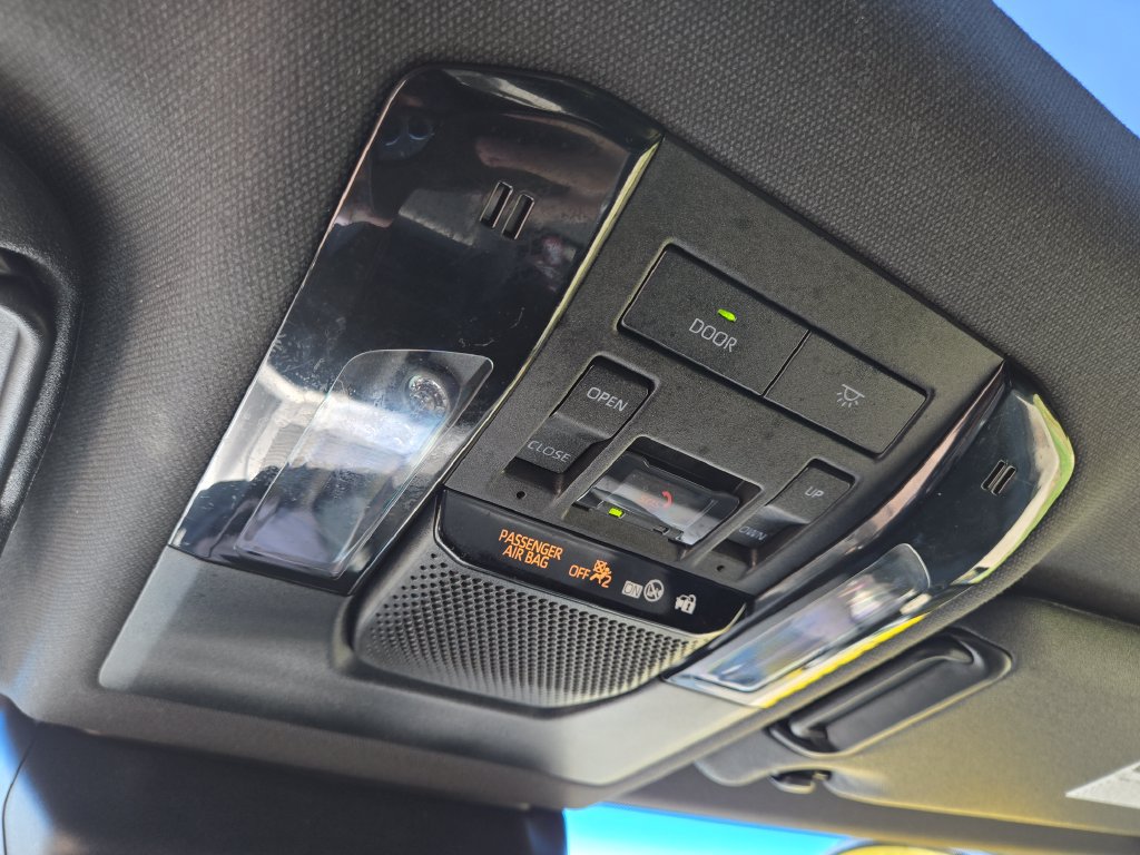 Used 2025 Toyota Land Cruiser AWD/4WD image 29