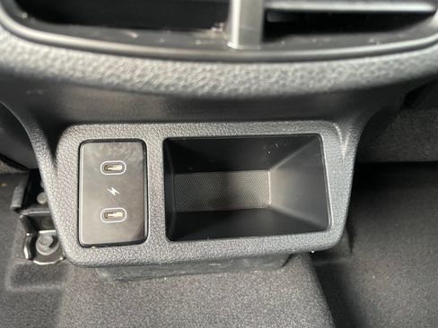 Used 2024 Kia Seltos LX image 25