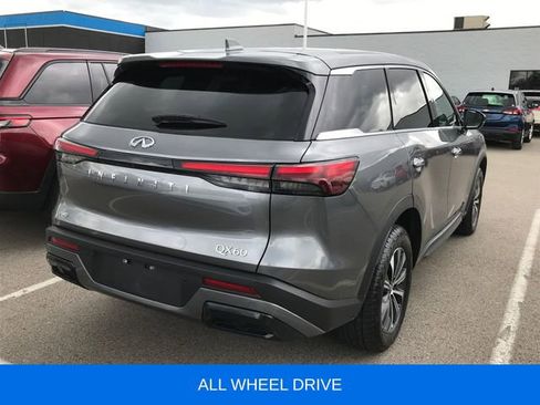 Used 2024 INFINITI QX60 Pure AWD/4WD image 2