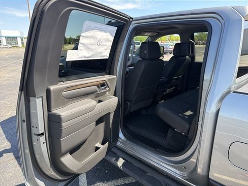 New 2026 Chevrolet Silverado 2500 LT w/ Trail Boss Package AWD/4WD image 20