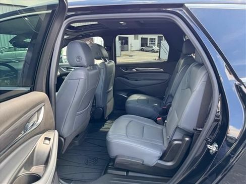 Certified 2023 Buick Enclave Essence w/ Experience Buick Package AWD/4WD image 17