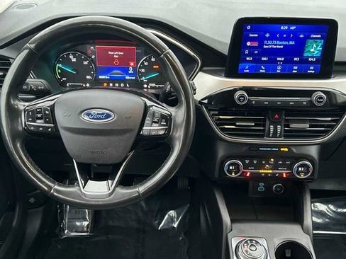 Used 2021 Ford Escape SE w/ Convenience Package image 12
