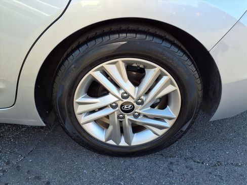 Used 2020 Hyundai Elantra SEL w/ Cargo Package (C1) image 19