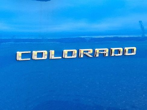 Used 2023 Chevrolet Colorado W/T w/ Advanced Trailering Package AWD/4WD image 30