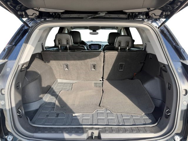 Used 2020 GMC Terrain SLT AWD/4WD image 18