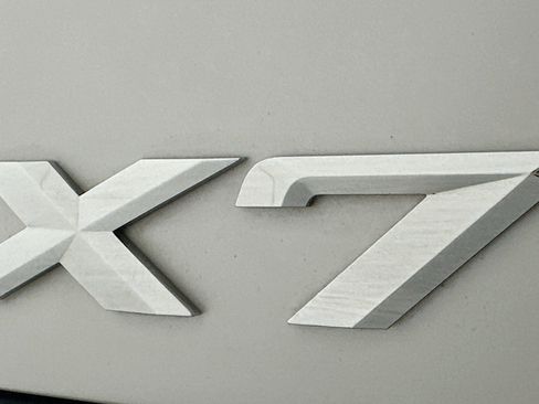 Used 2023 BMW X7 xDrive40i image 11