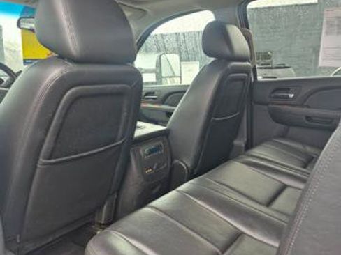 Used 2011 Chevrolet Silverado 3500 LTZ w/ LTZ Plus Package image 13