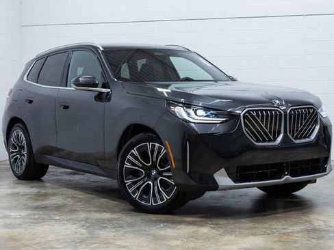 Certified 2025 BMW X3 xDrive30i AWD/4WD image 4