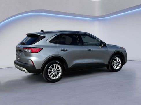 Used 2022 Ford Escape SE w/ Convenience Package image 6