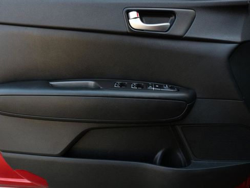 Used 2018 Kia Optima S w/ Panoramic Sunroof Package FWD image 20