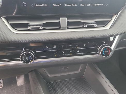 New 2026 Chevrolet Equinox LT image 29