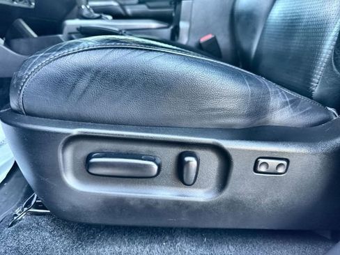 Used 2023 Toyota Tacoma TRD Off-Road image 21