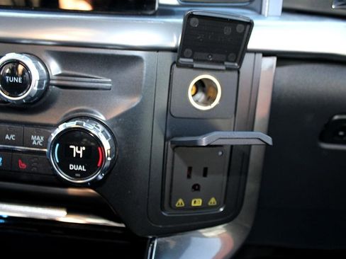 Used 2021 Ford F150 Lariat w/ Equipment Group 502A High image 30