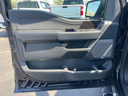 Used 2021 Ford F150 Lariat w/ Equipment Group 502A High image 21