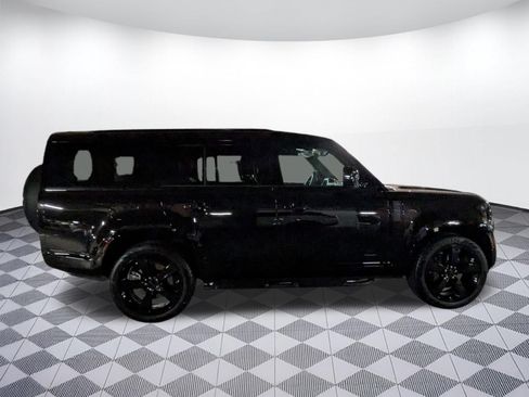 New 2026 Land Rover Defender 130 X-Dynamic SE AWD/4WD image 6
