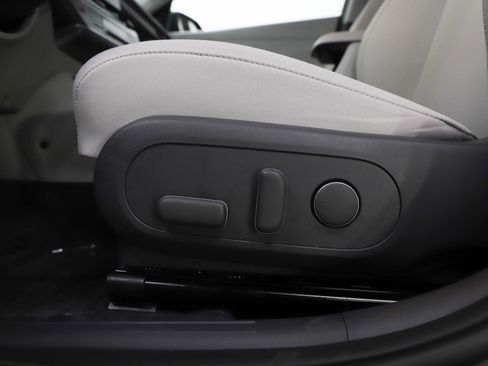 Used 2025 Hyundai Kona SEL image 20