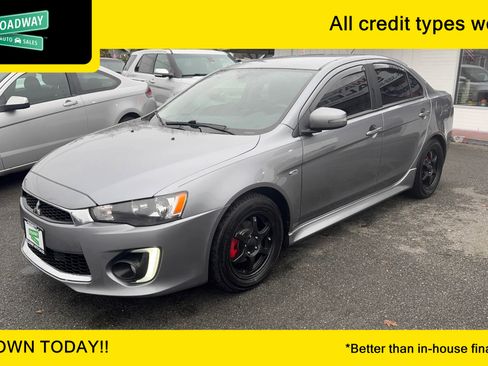 Used 2016 Mitsubishi Lancer SEL image 1