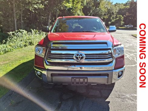 Used 2017 Toyota Tundra 1794 Edition AWD/4WD image 3