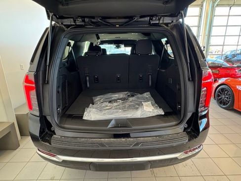 New 2026 Chevrolet Suburban LS w/ Max Trailering Package AWD/4WD image 33
