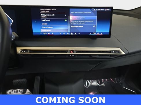 Used 2024 BMW iX xDrive50 w/ Sport Package image 23