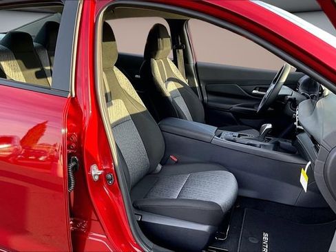 New 2026 Nissan Sentra SV image 9