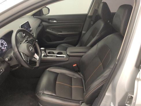 Used 2021 Nissan Altima 2.5 SR FWD image 17