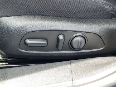 Certified 2019 Chevrolet Malibu LT FWD image 6