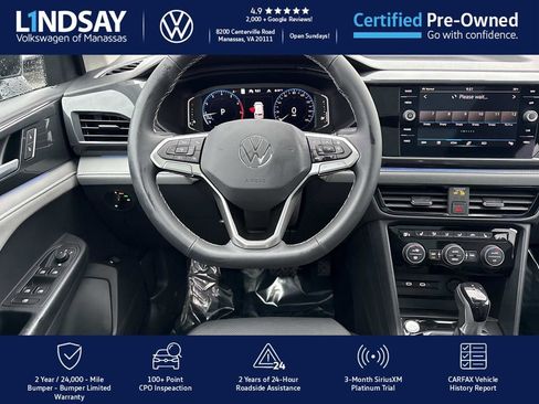 Used 2022 Volkswagen Taos SEL w/ Panoramic Sunroof Package image 13