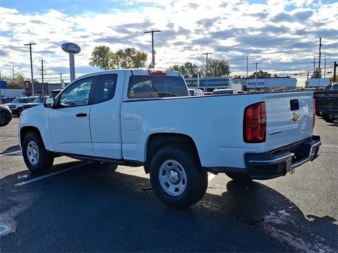 Used 2016 Chevrolet Colorado W/T image 4