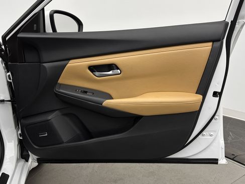 Used 2024 Nissan Sentra SV w/ All-Weather Package image 32