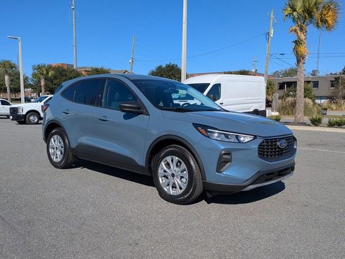 New 2026 Ford Escape Active FWD image 2
