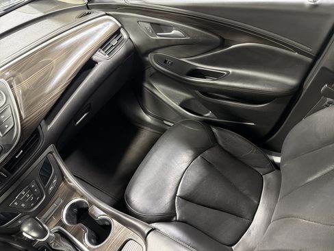 Used 2019 Buick Envision Essence AWD/4WD image 11