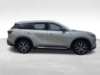 Used 2023 INFINITI QX60 Sensory w/ Vision Package AWD/4WD video 2