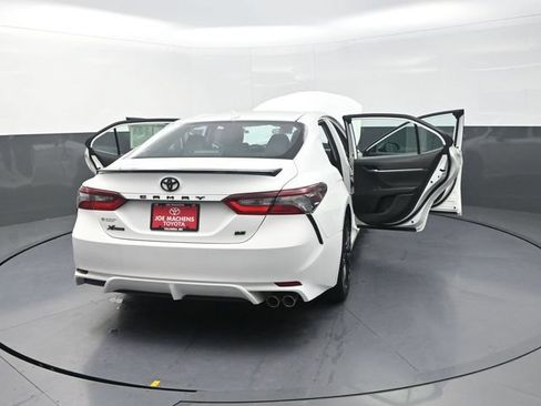 Used 2024 Toyota Camry SE FWD image 43
