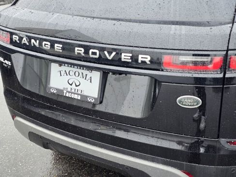 Used 2018 Land Rover Range Rover Velar S image 13